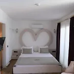 Tekhan Alacati