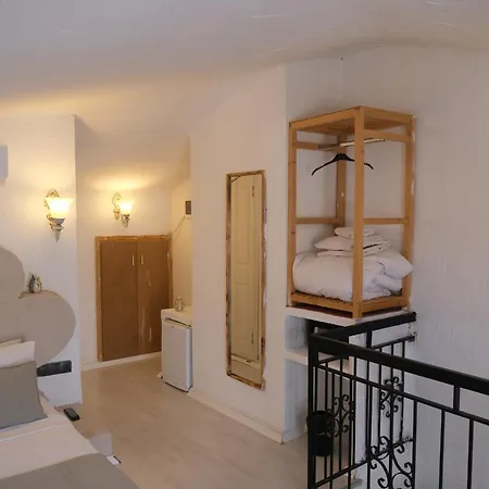 Tekhan Alacati Hotel
