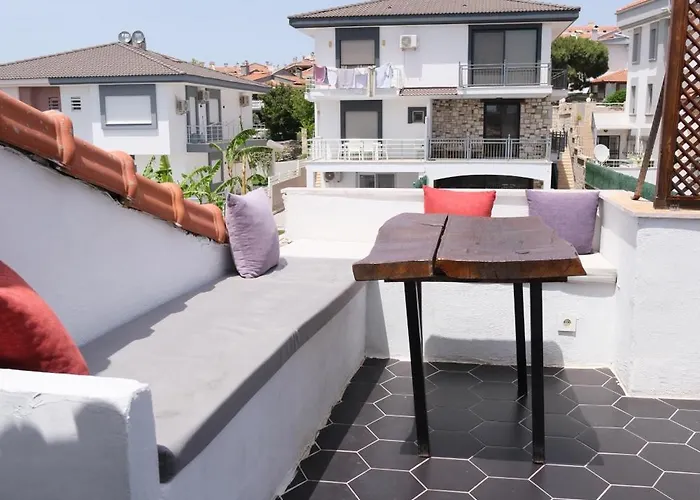 Tekhan Alacati Cesme